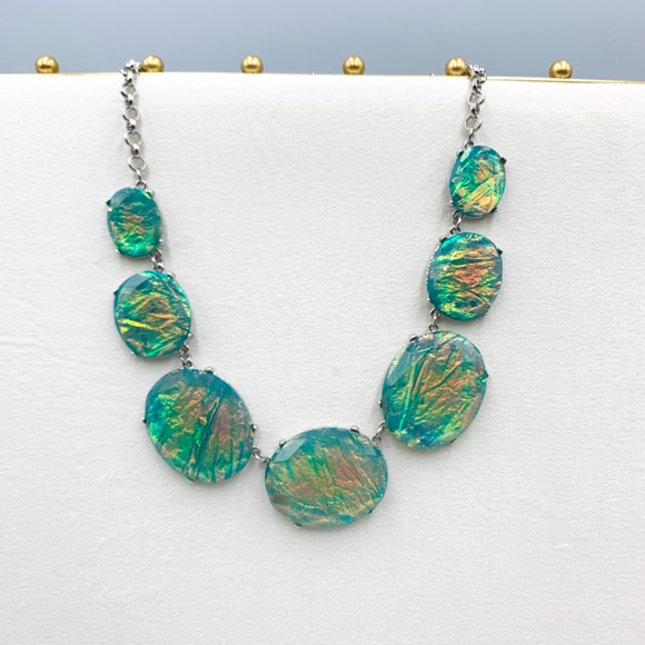 Iridescent large vintage opal inspired bold blue green statement bib necklace - Picture 3 of 13
